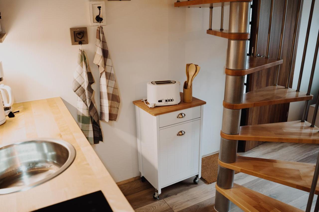 Muelheim, Schoenes Apartment, E-Werk, Palladium, Carlswerk, Messe, Lanxess-Arena Köln Ngoại thất bức ảnh